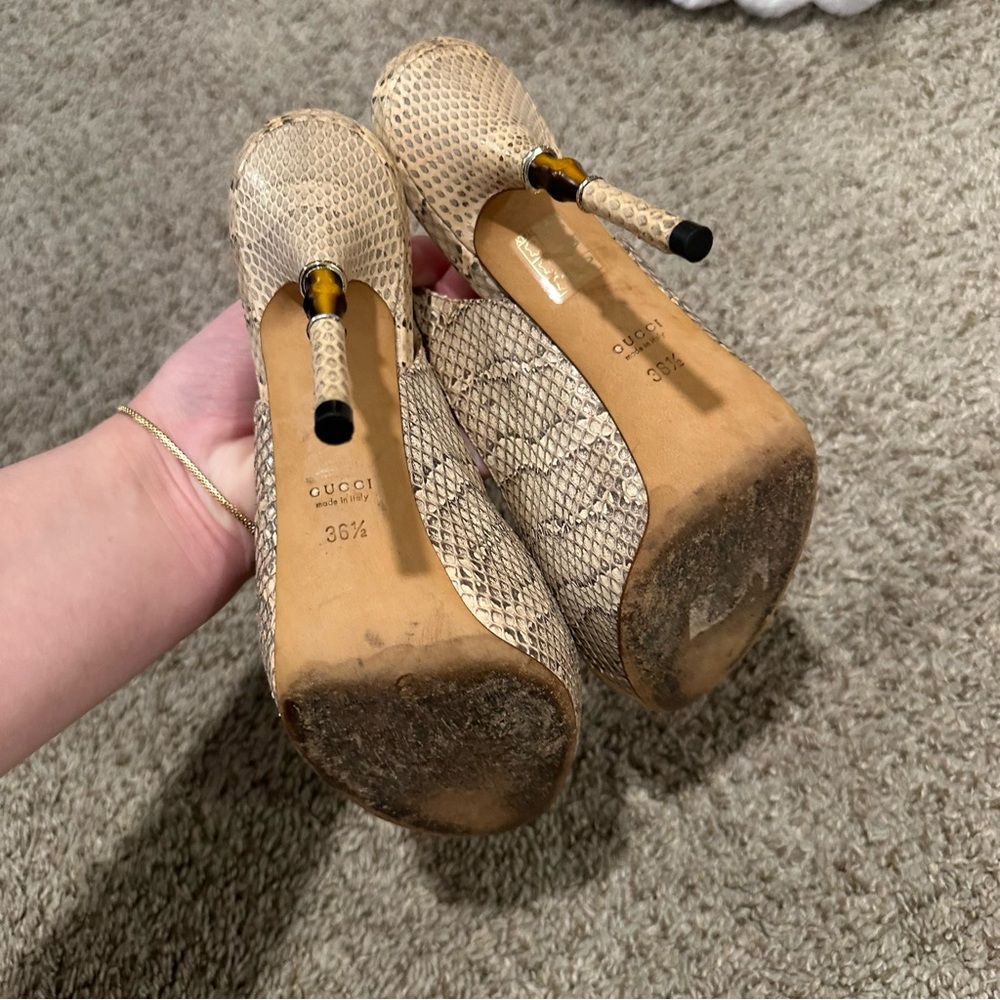 Gucci Snakeskin Peep-Toe Slingback Sandals with Bamboo Style Stiletto Heel - Picture 4 of 10